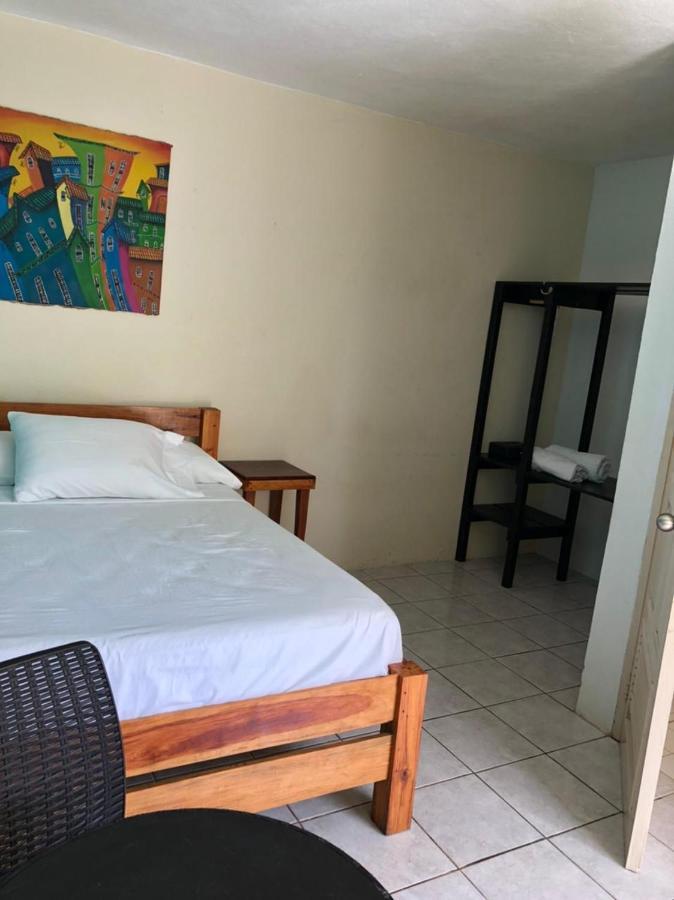 Sunshine Hotel Little Corn Island Εξωτερικό φωτογραφία