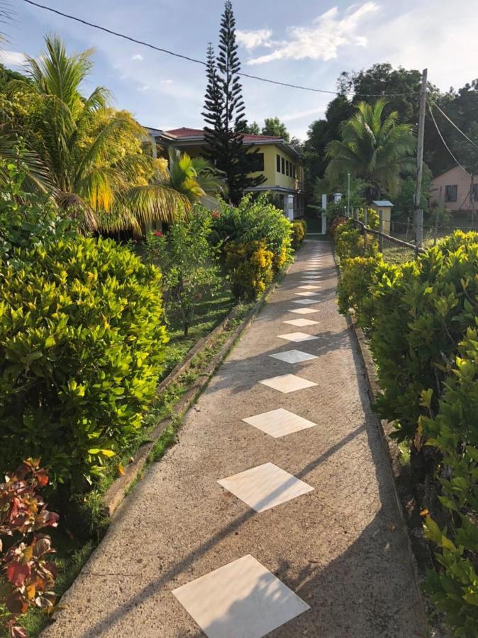Sunshine Hotel Little Corn Island Εξωτερικό φωτογραφία