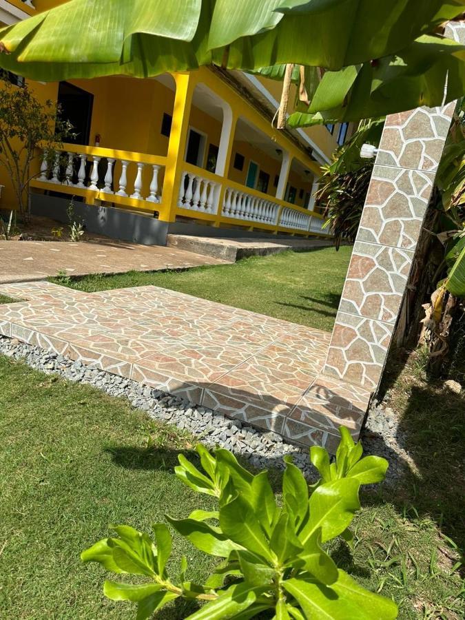 Sunshine Hotel Little Corn Island Εξωτερικό φωτογραφία