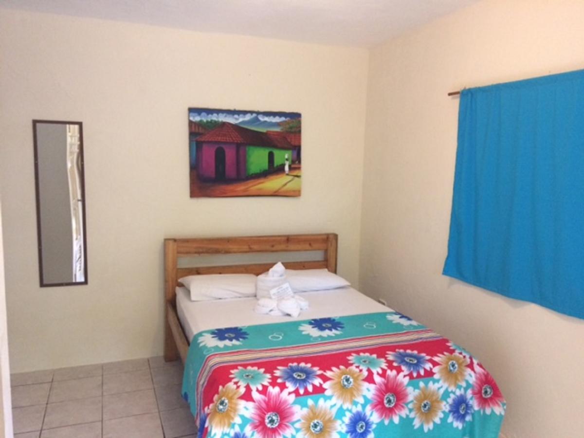 Sunshine Hotel Little Corn Island Εξωτερικό φωτογραφία